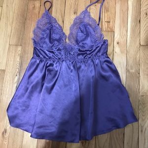 nwot Victoria Secret Lingerie Top - M